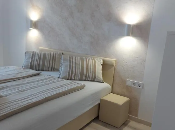 Lux * Hajdúszoboszló